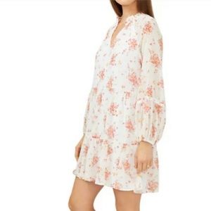 VINCE CAMUTO 3 Tiered Flowy Dress White Floral Size S NWT